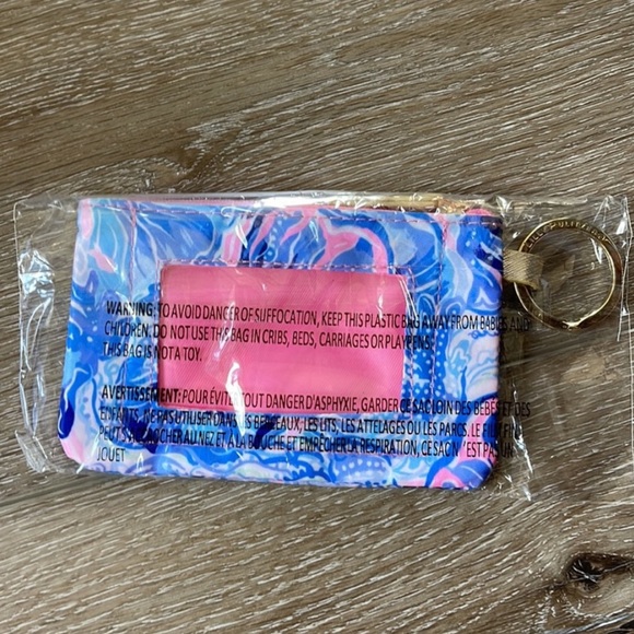 NWT Lilly Pulitzer ID Credit
Card Case (BOUTIQUE) - Picture 6 of 6